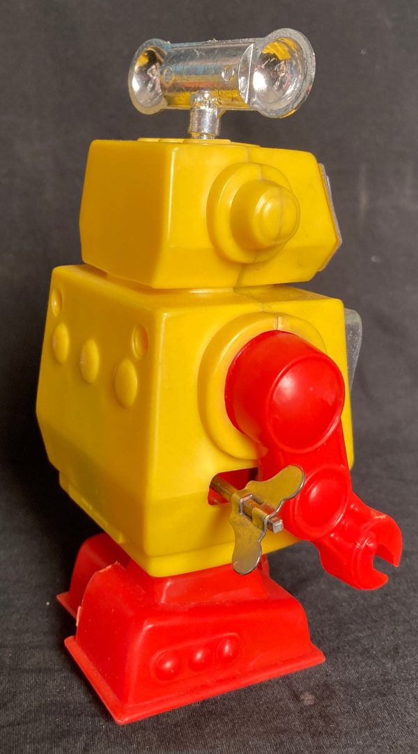 Vintage Wind Up Radar Hunter Robot Busy Bee Hong Kong Online