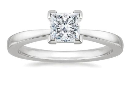 14k White Gold Ctr 0.58 I1 G GIA Solitaire Diamond Ring For Sale