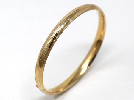 Estate Flower Bangle - 14k Yellow Gold Engraved Flower Design Bracelet - Circa 2000s Era 7 Inch 585 Gold Floral Leaf Motif Fine Jewelry Online Hot Sale